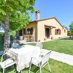 Pet Friendly In Nyaraló