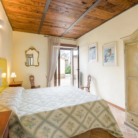 Pet Friendly In Holiday home Acquasparta